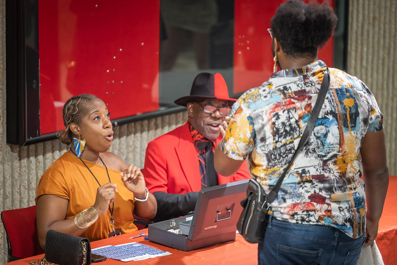 Fine Art Forward - Volunteer